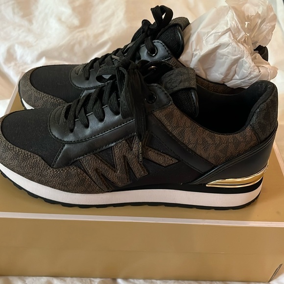 Brand new ~ - Picture 1 of 6